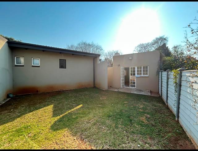 3 BEDROOM HOUSE TO LET IN SCHOEMANSVILLE